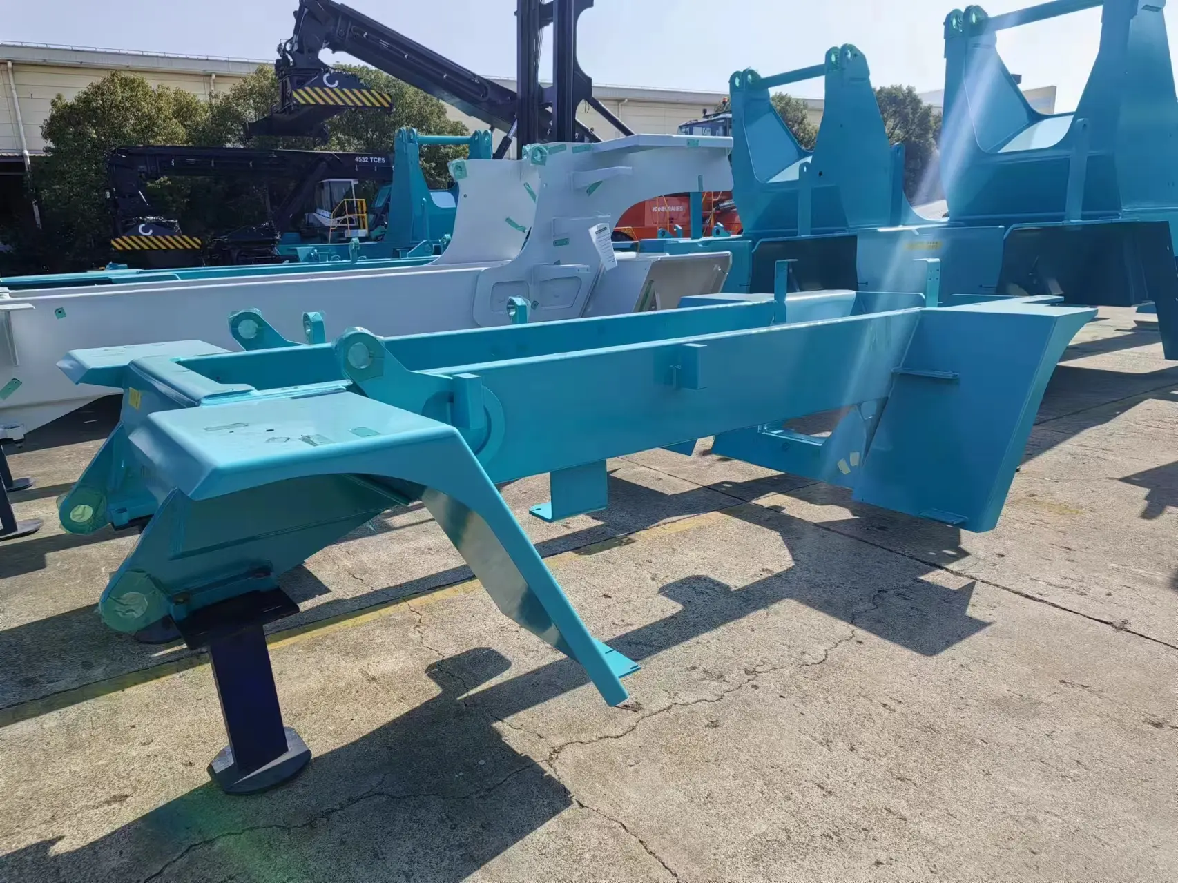 Mining Equipment & Conveyor